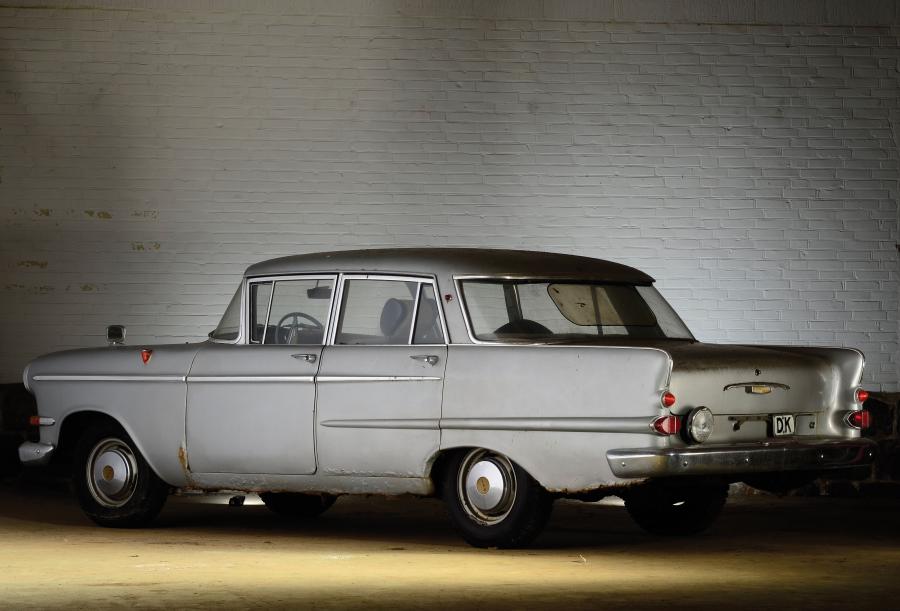  Opel Kapitan Limousine 1961 года  (фото 5 из 6)